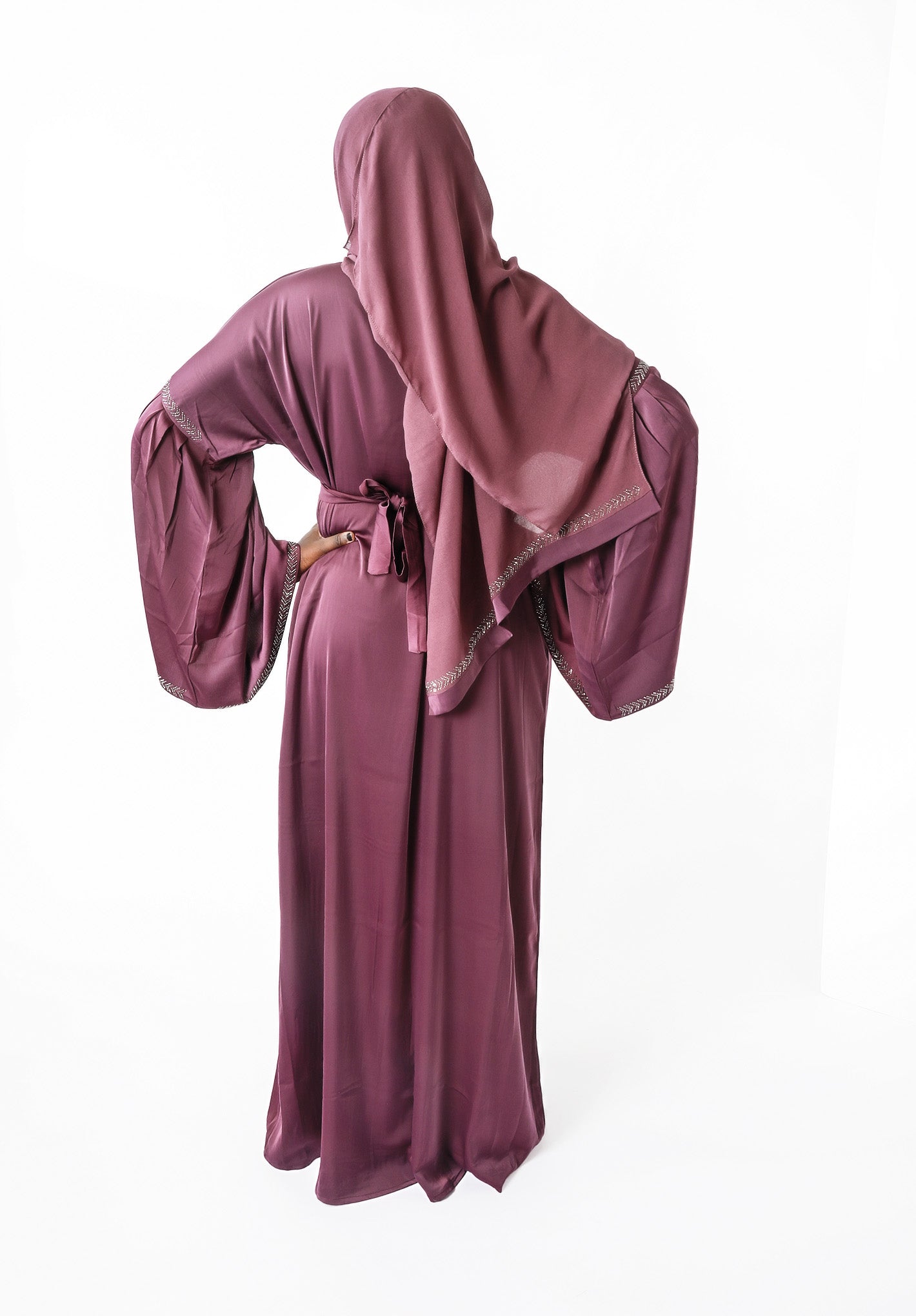 Soukeyna — The Radiant Harmony Abaya