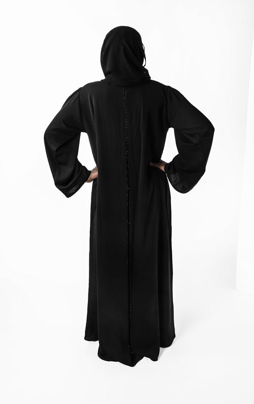 Amirah — Refined Radiance