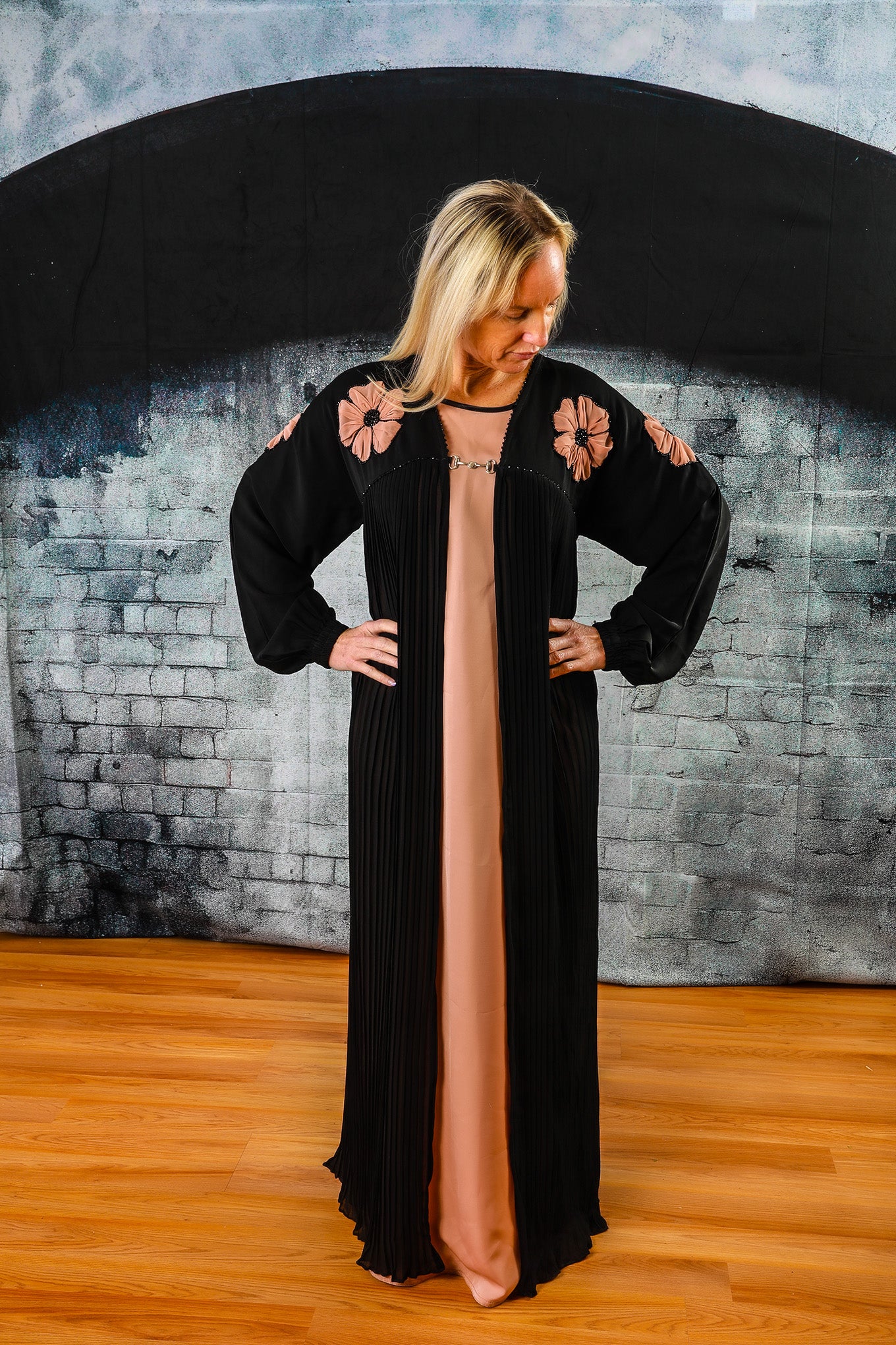 Awa — Floral Radiance Abaya