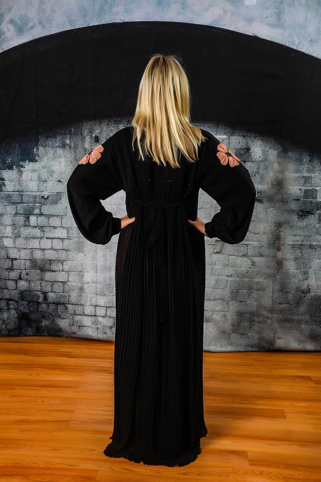 Awa — Floral Radiance Abaya